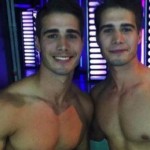 Cặp đôi đồng tính nam sốc vì phát hiện ra là 2 anh em ruột