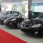 Đầu 2017, ô tô nhập vào đợt tăng giá mạnh