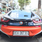 BMW i8 ở Sóc Trăng đổi màu cam ấn tượng