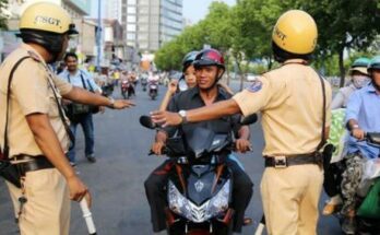 Cảnh sát giao Thông bị cấm