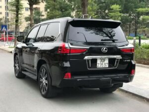 Xe sang cỡ lớn Lexus đẹp