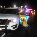 Cảnh sát thoát chết khi mở cửa xe bị xe con lao tốc độ 100 Km/h tông vào