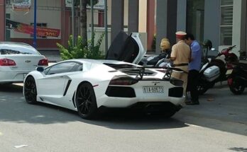 Thiếu gia Bình Dương đem xe khủng đi