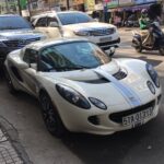 Siêu xe hiếm Lotus Elise S2 trên phố Sài Gòn