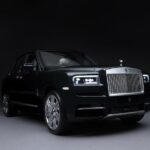 Rolls-Royce Cullinan mô hình giá gần 700 triệu đồng
